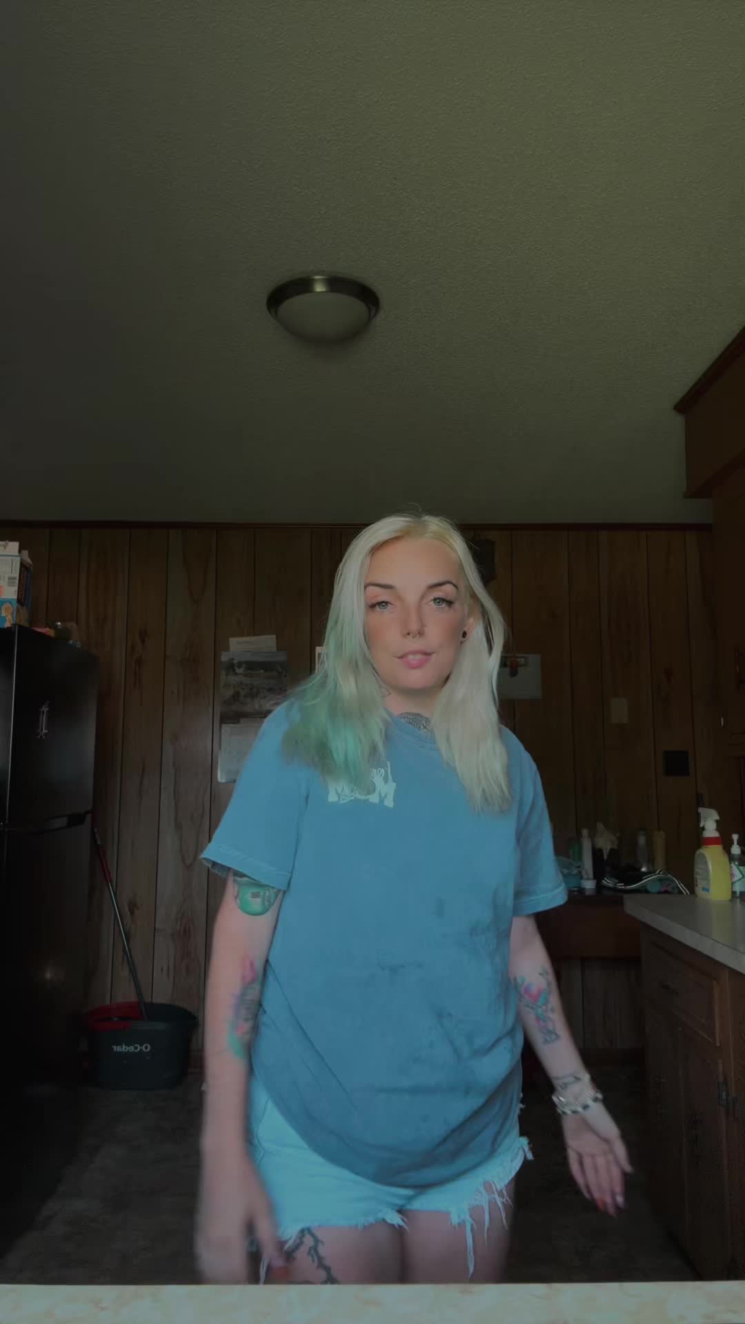 @salty_shel