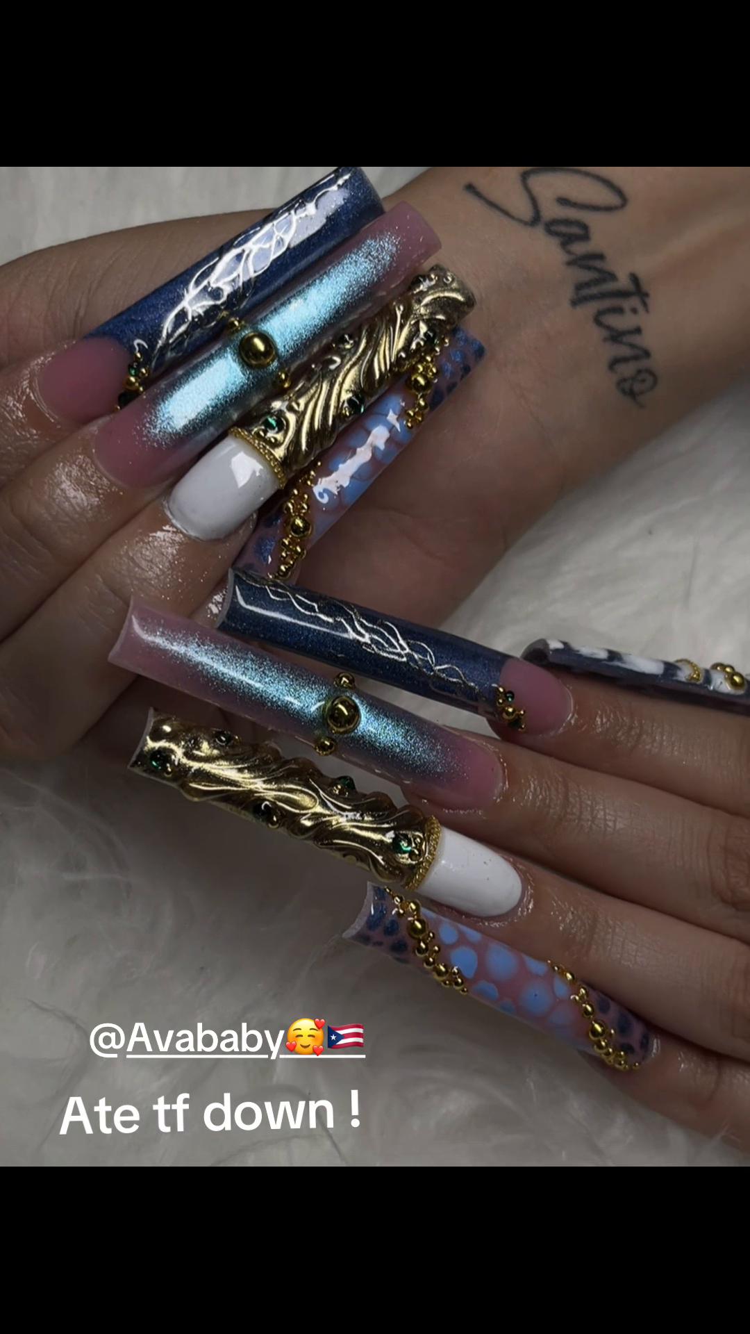 @ANGEL👼