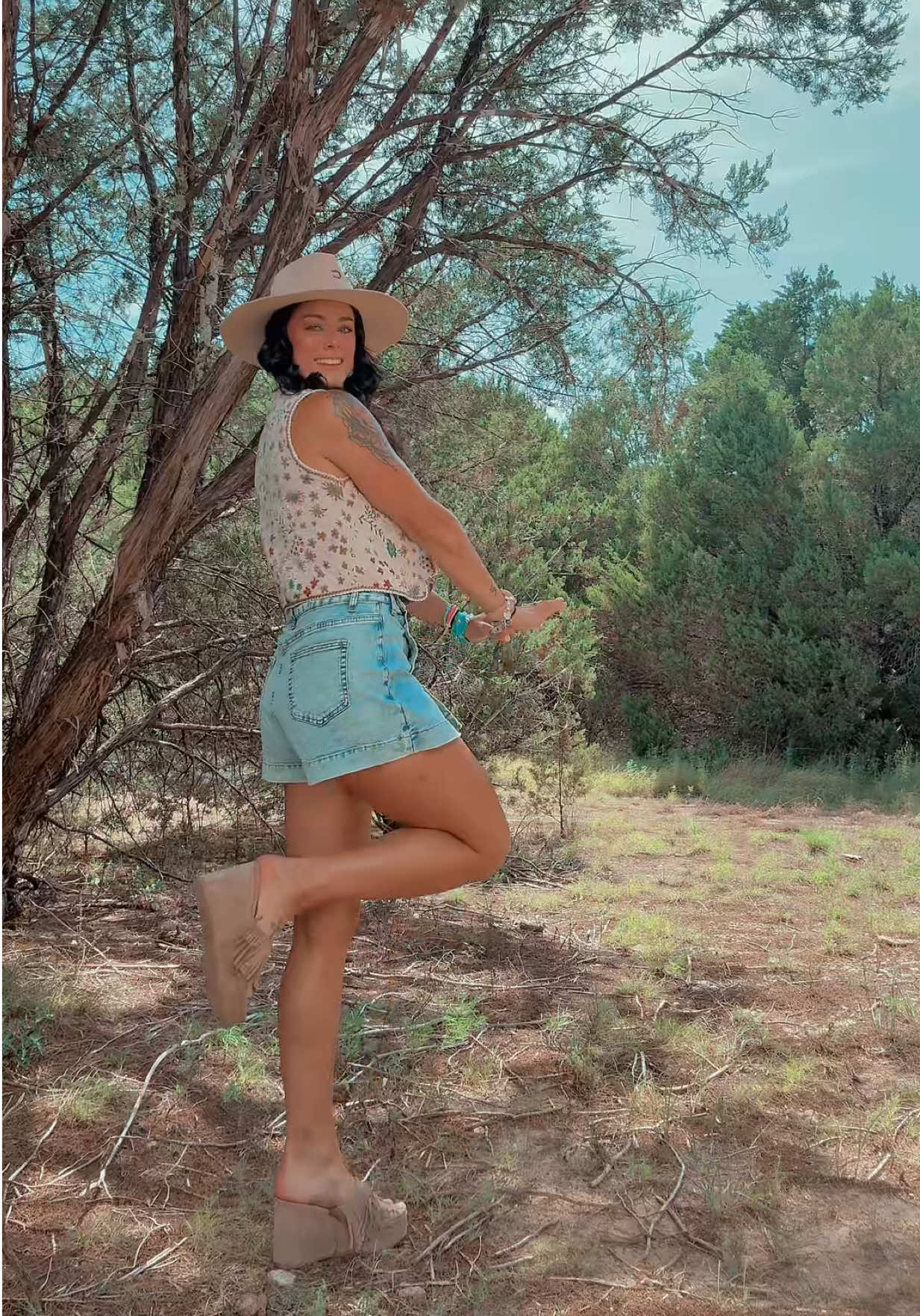 @ash.briannnne