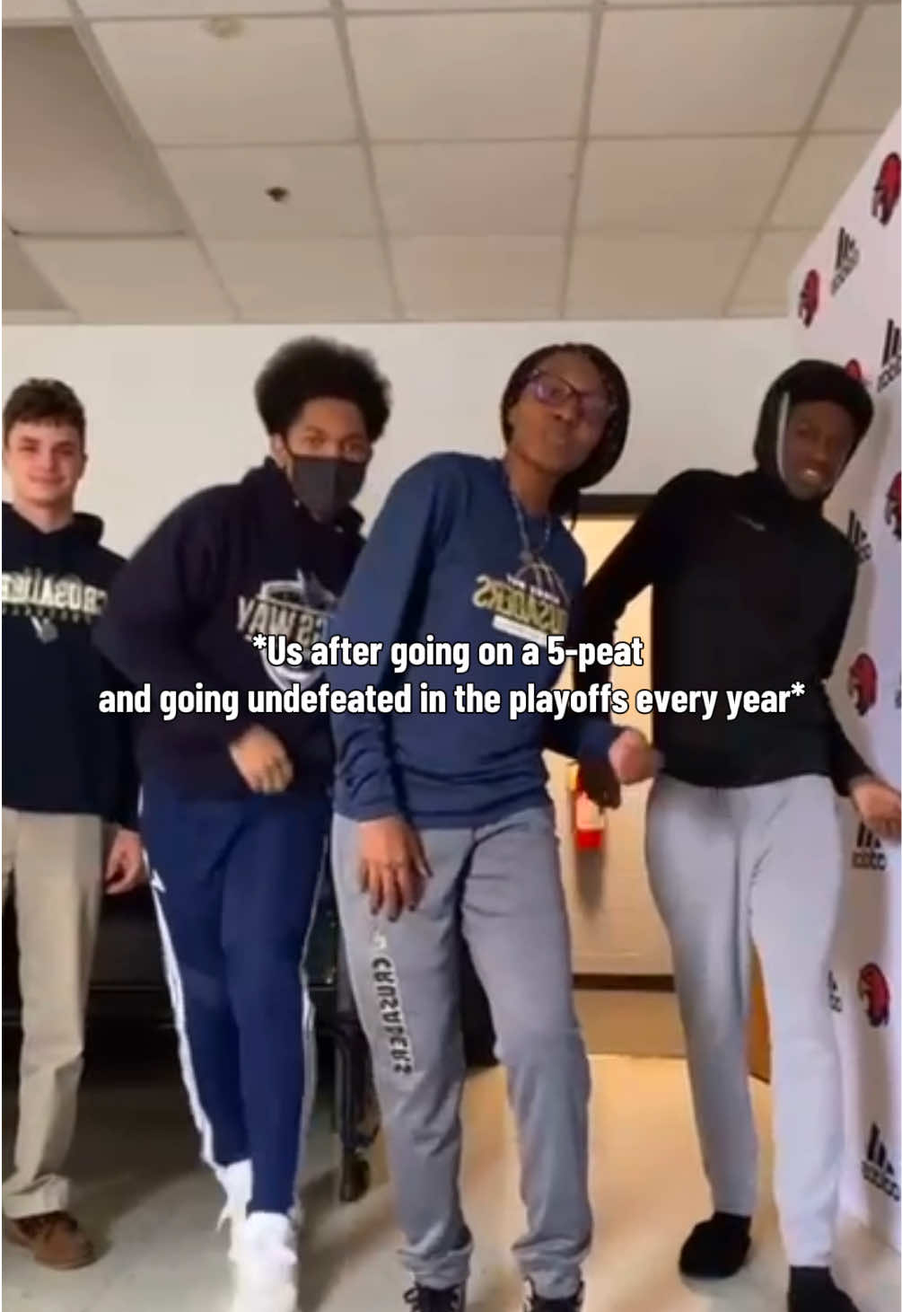 @PK🌩️🎮👾