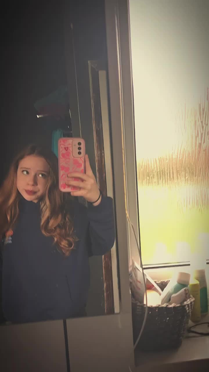 @Phoebe🦄