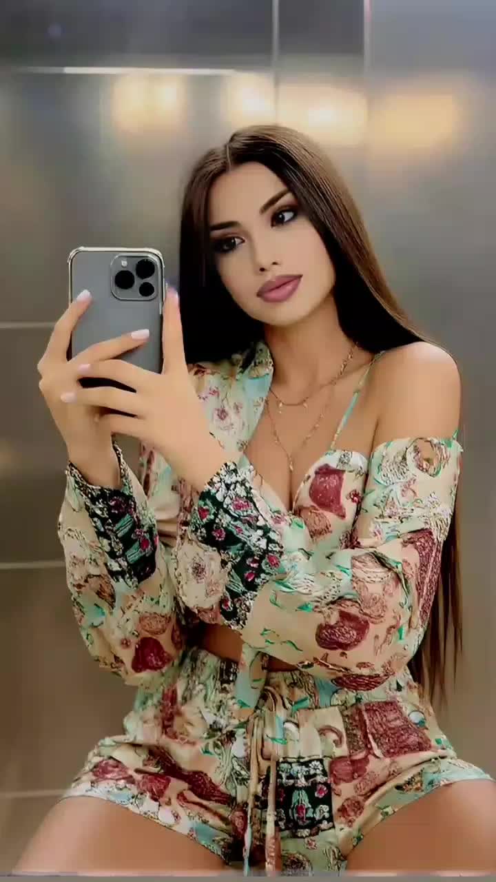 @Sofinka Iba Tvoja