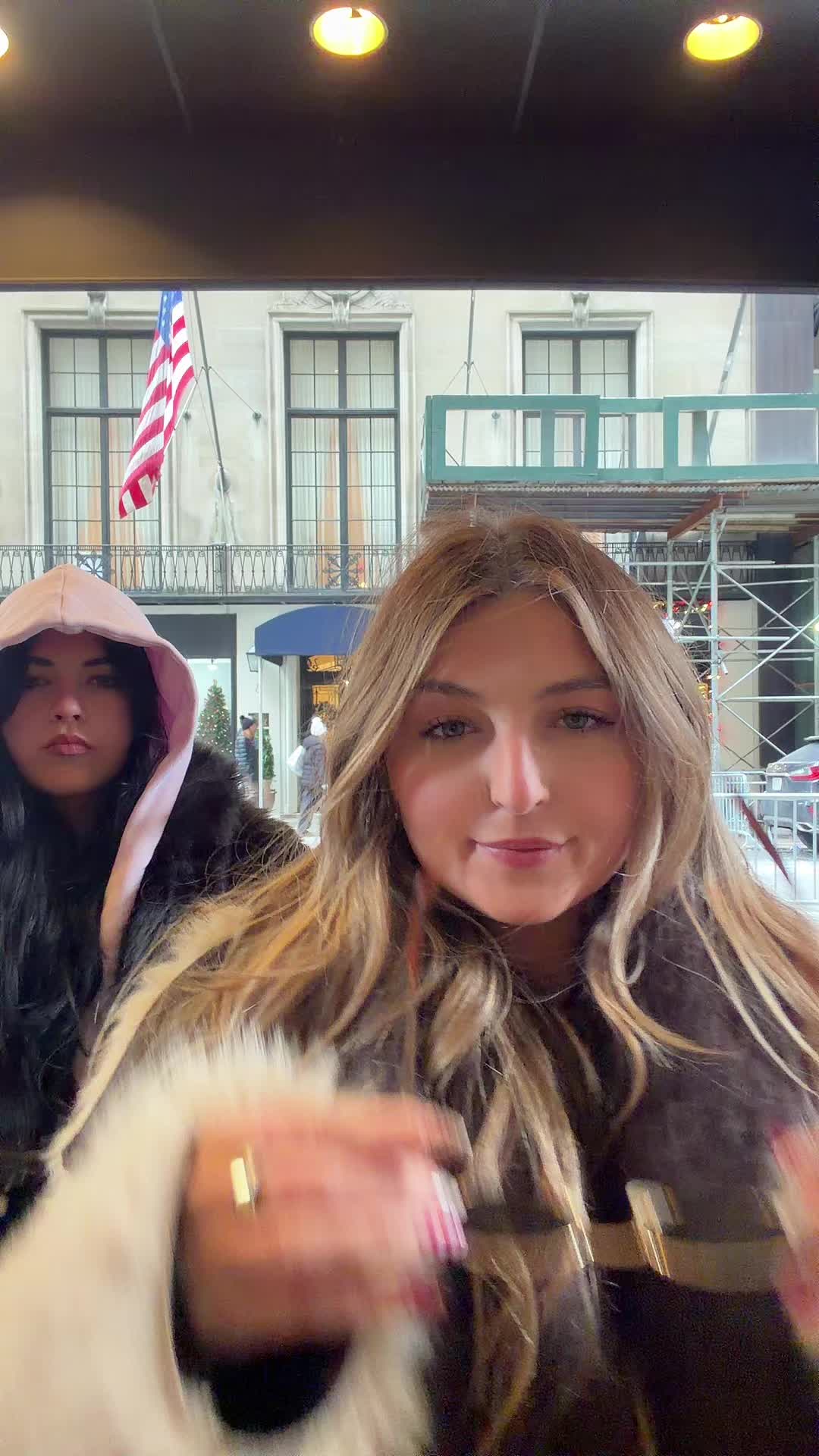 @BELLA