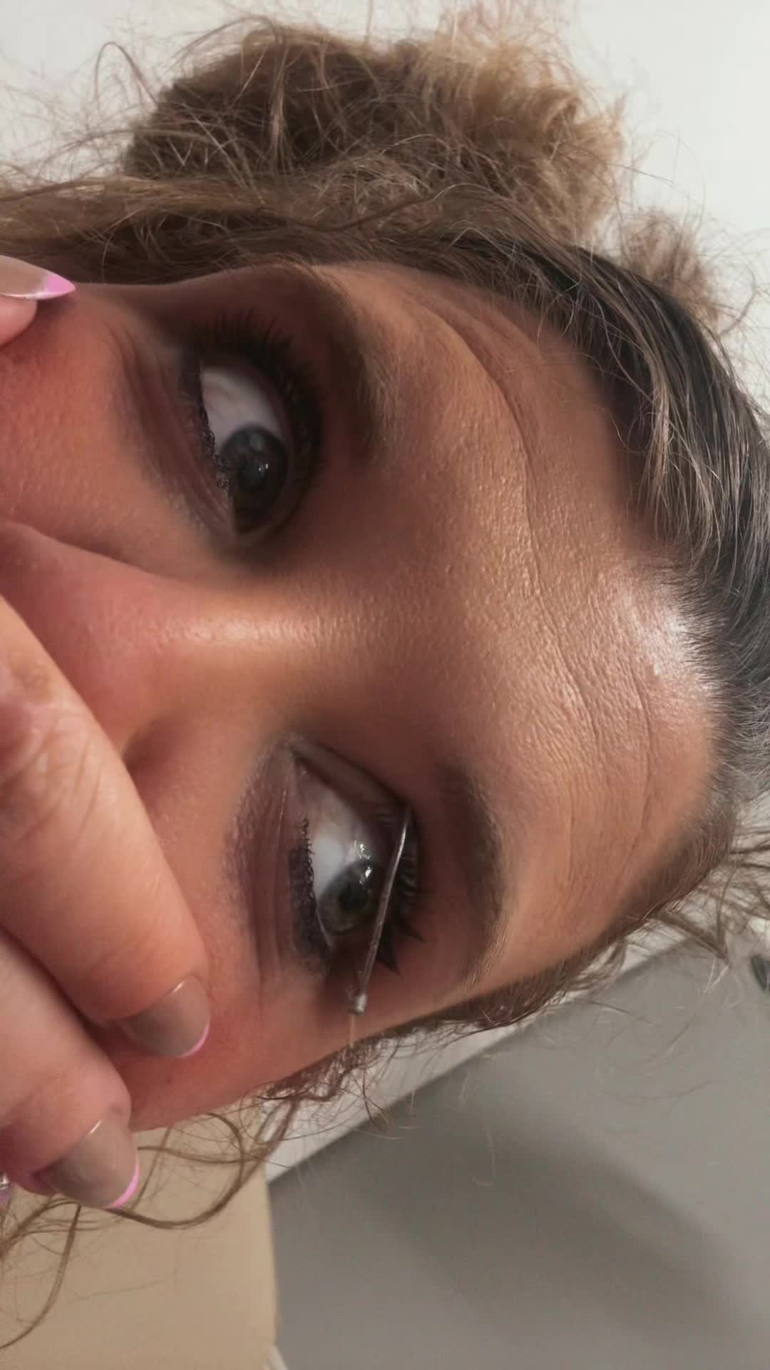 @whitneyp99