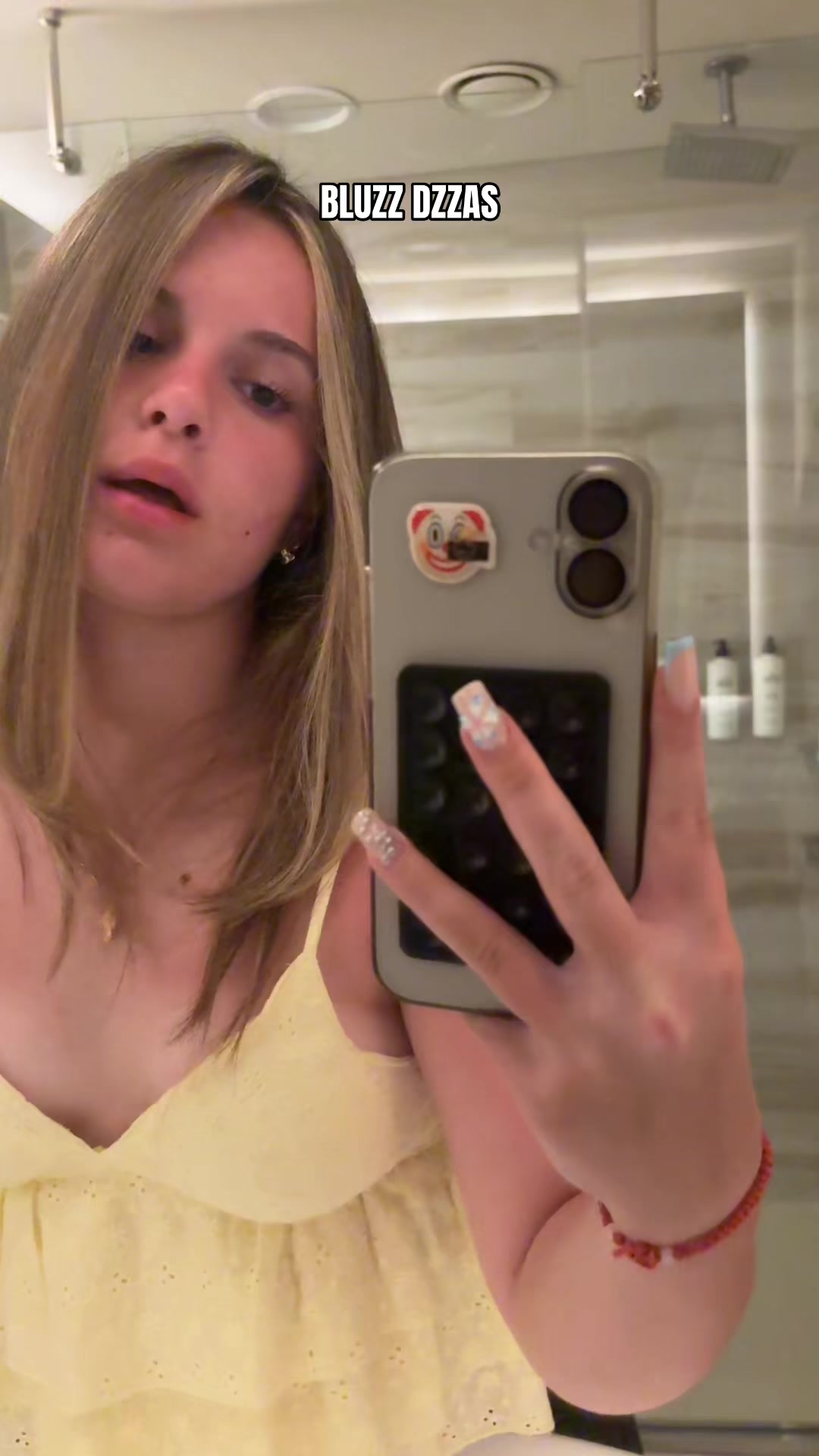 @sadneyya