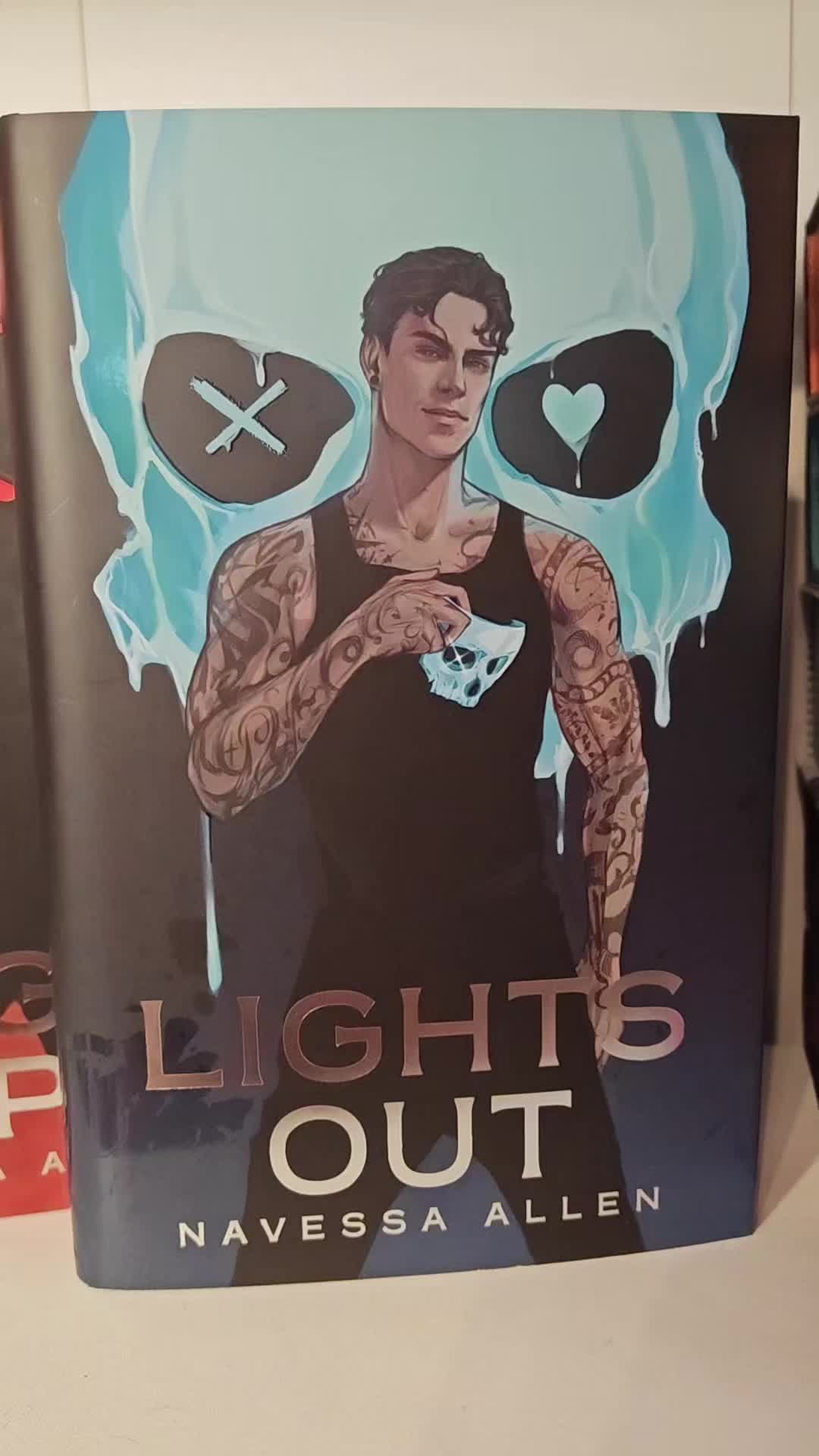 @BooksWithBrooke📚