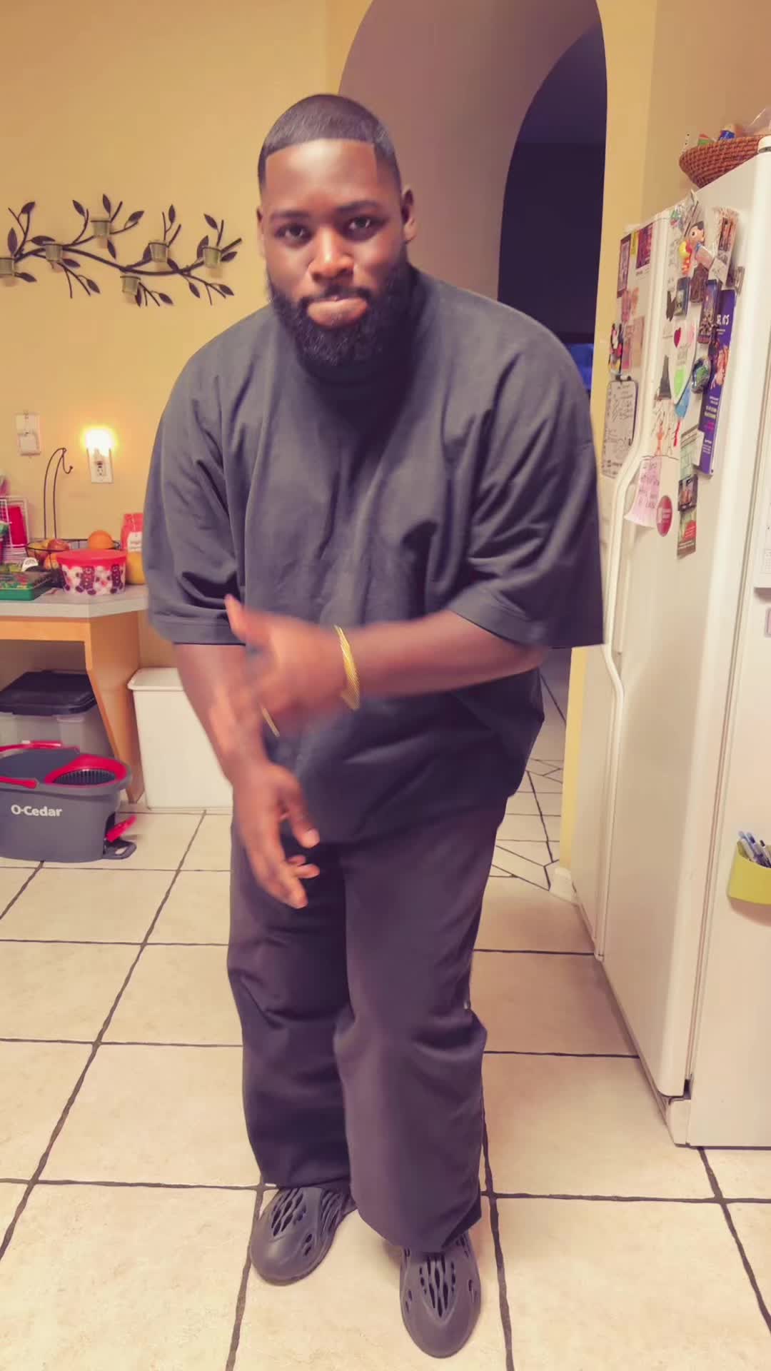 @UnivercityGu$z