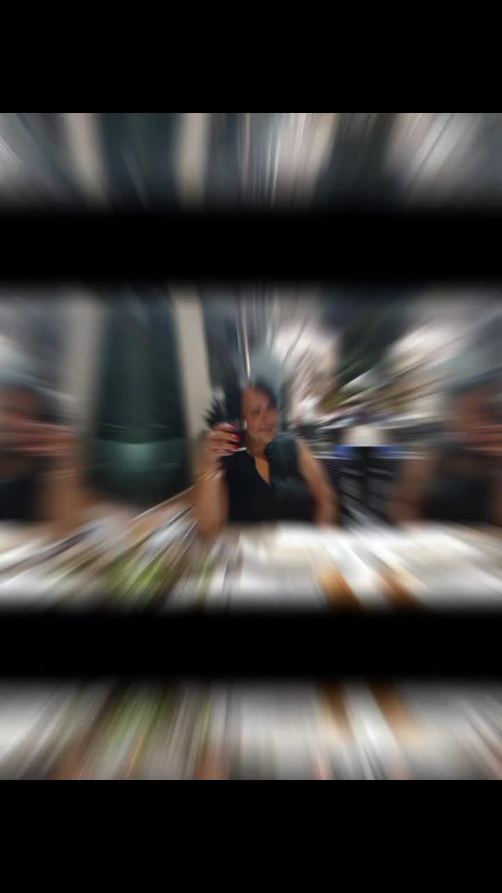 @Xrusa_xrusanthi
