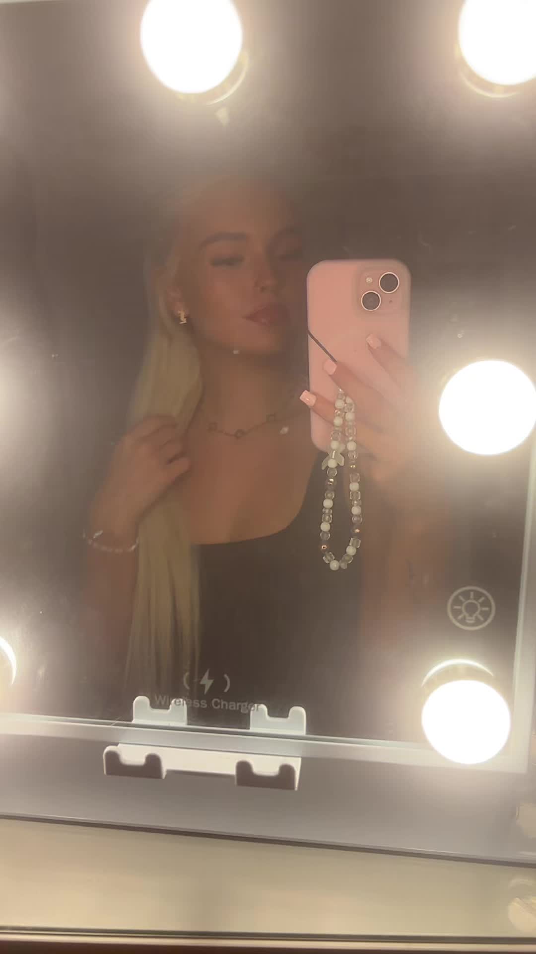 @demiii🤍😇x