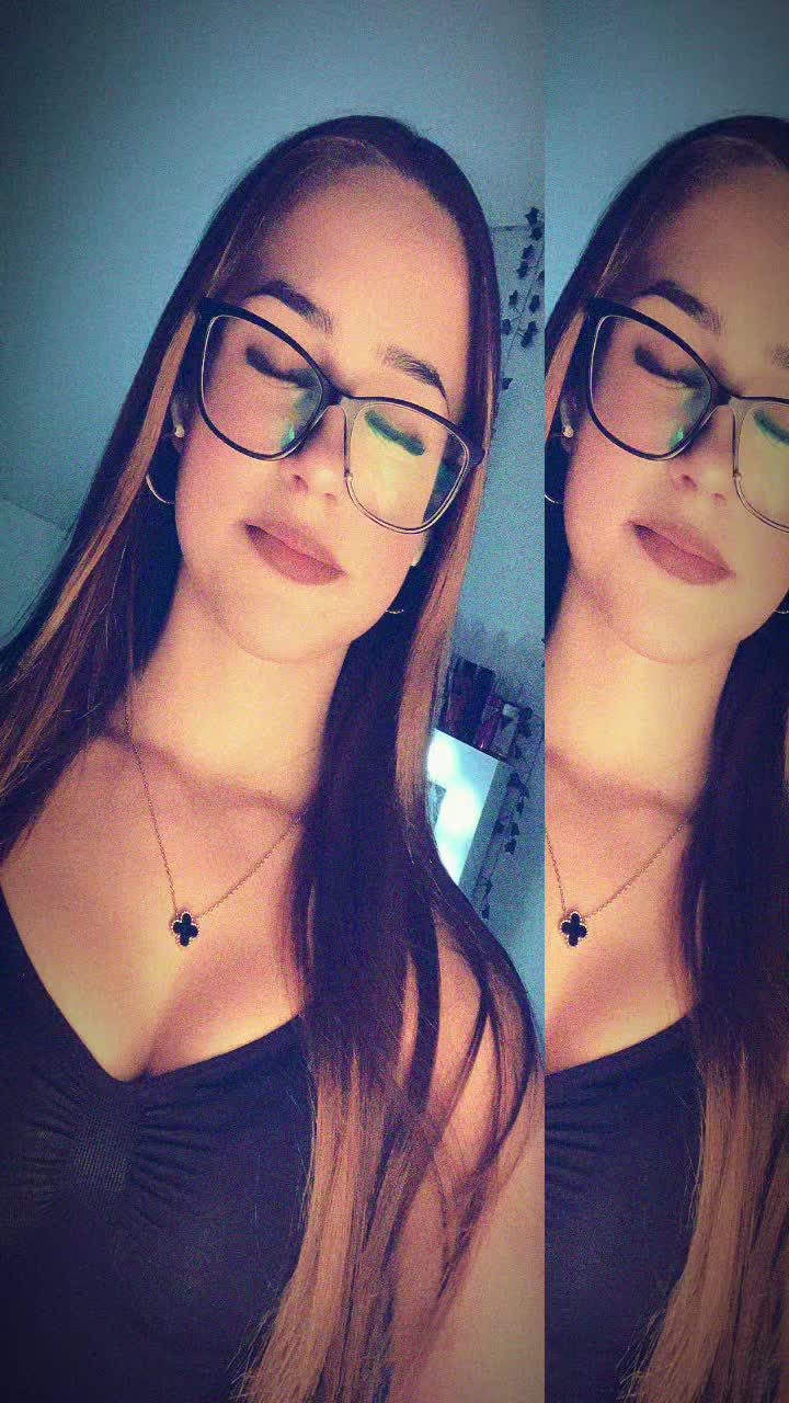 @𝐇𝐀𝐍𝐍𝐀🎀