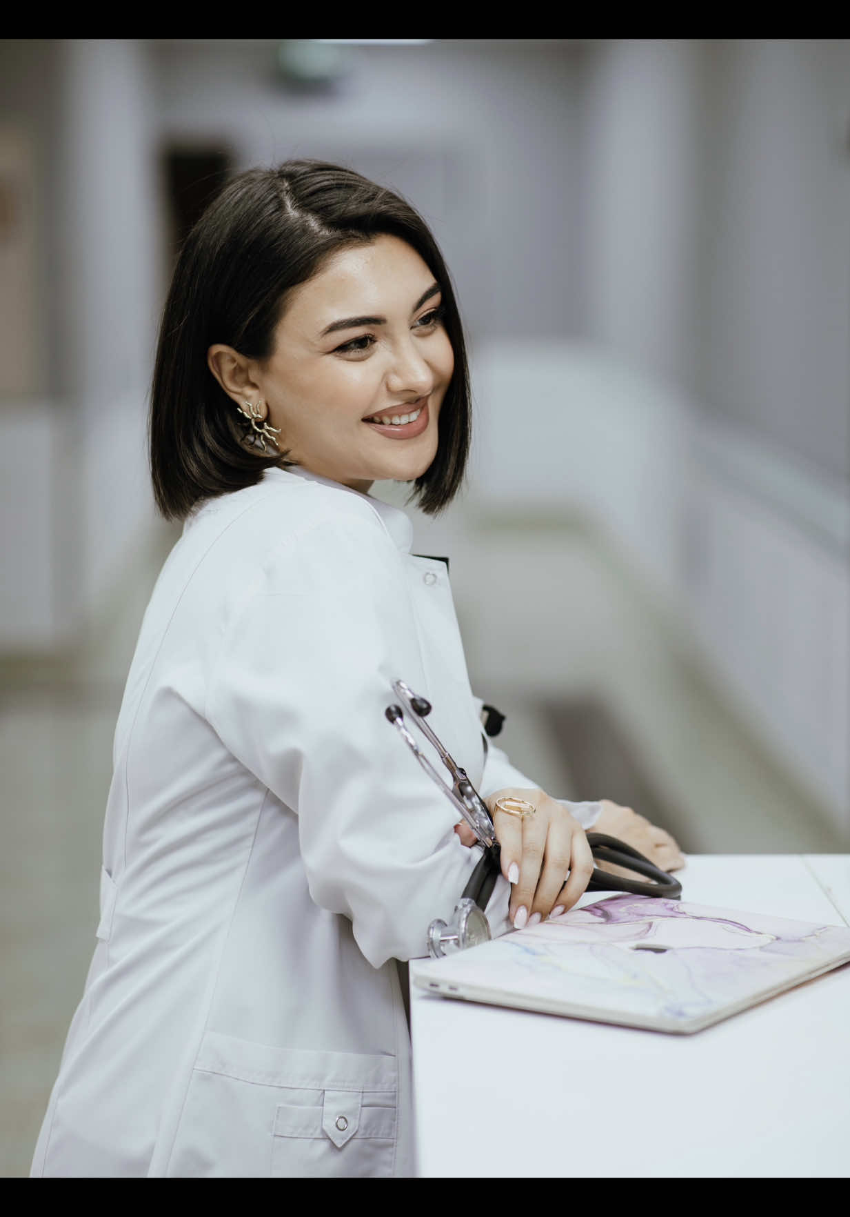 @𝐌𝐚𝐡𝐢𝐳𝐚𝐫 👩🏻⚕️🩺