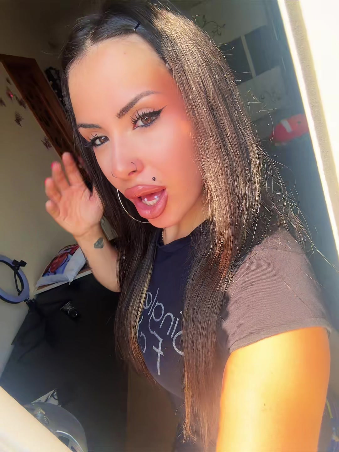 @฿₳₭₳₦ɆⱤł₳ 🎀🦂💋