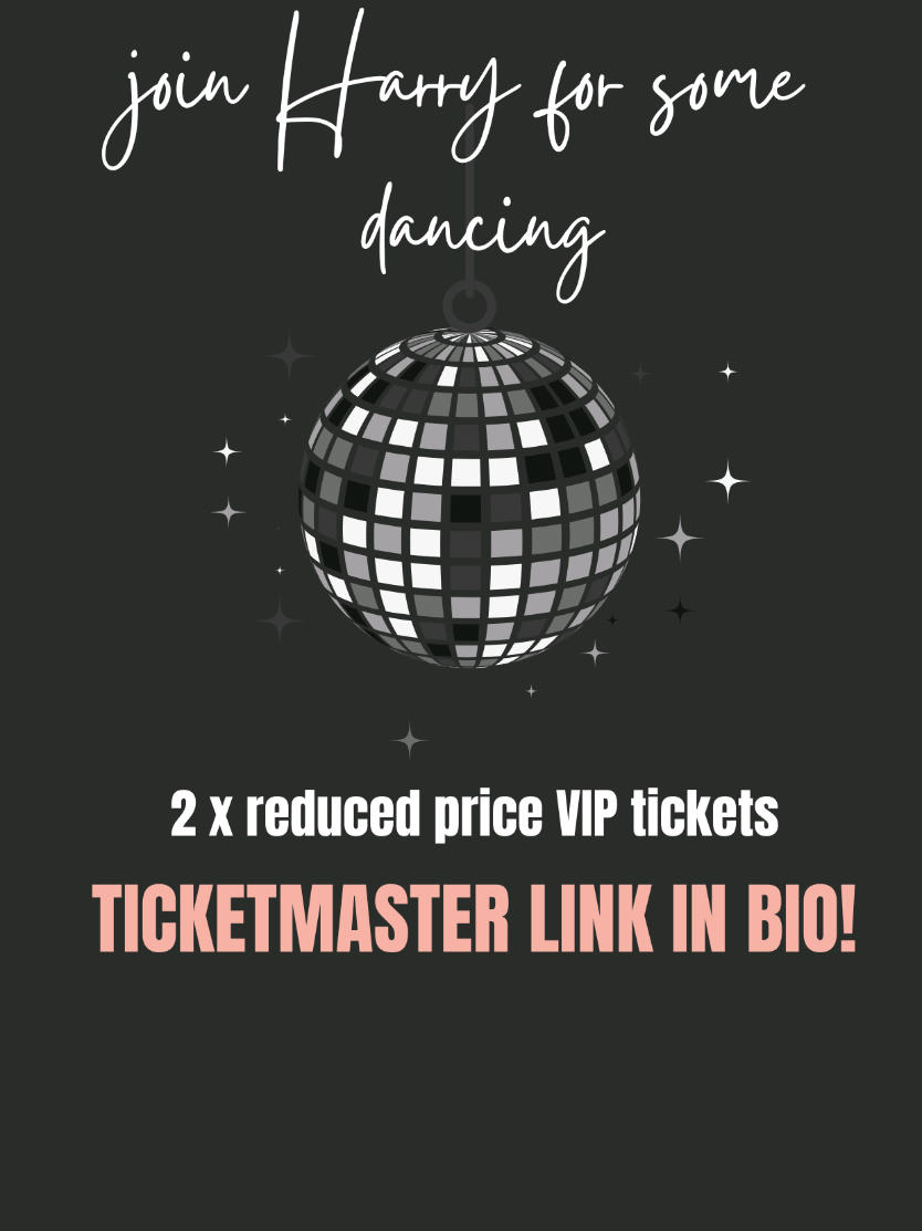 @2 x VIP Front Tix Fri 22nd May