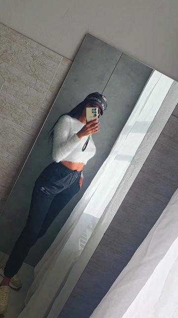 @lilibombom