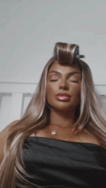 @MICHAELA 🦋🤍