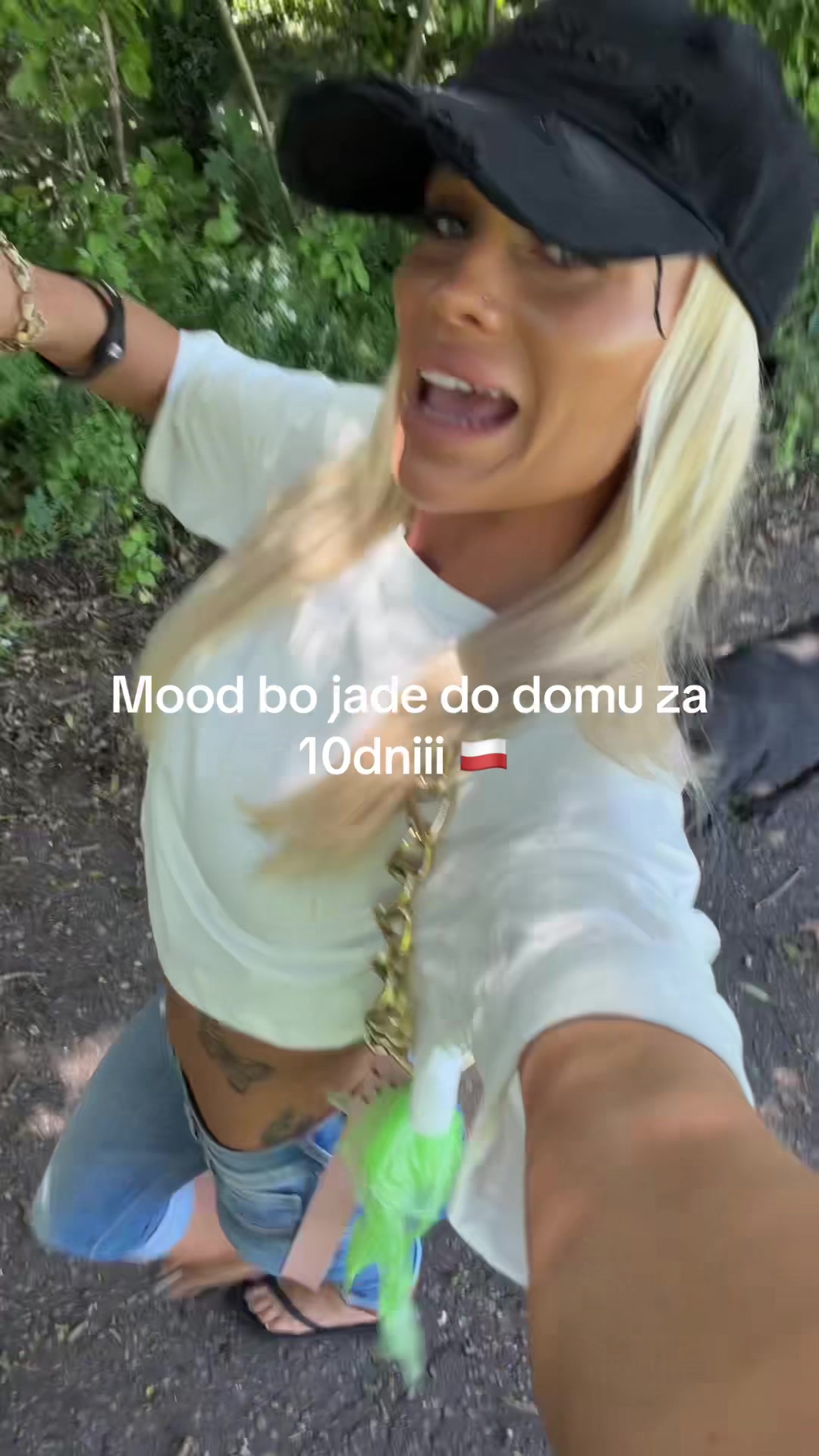 @D-C!0TkA002