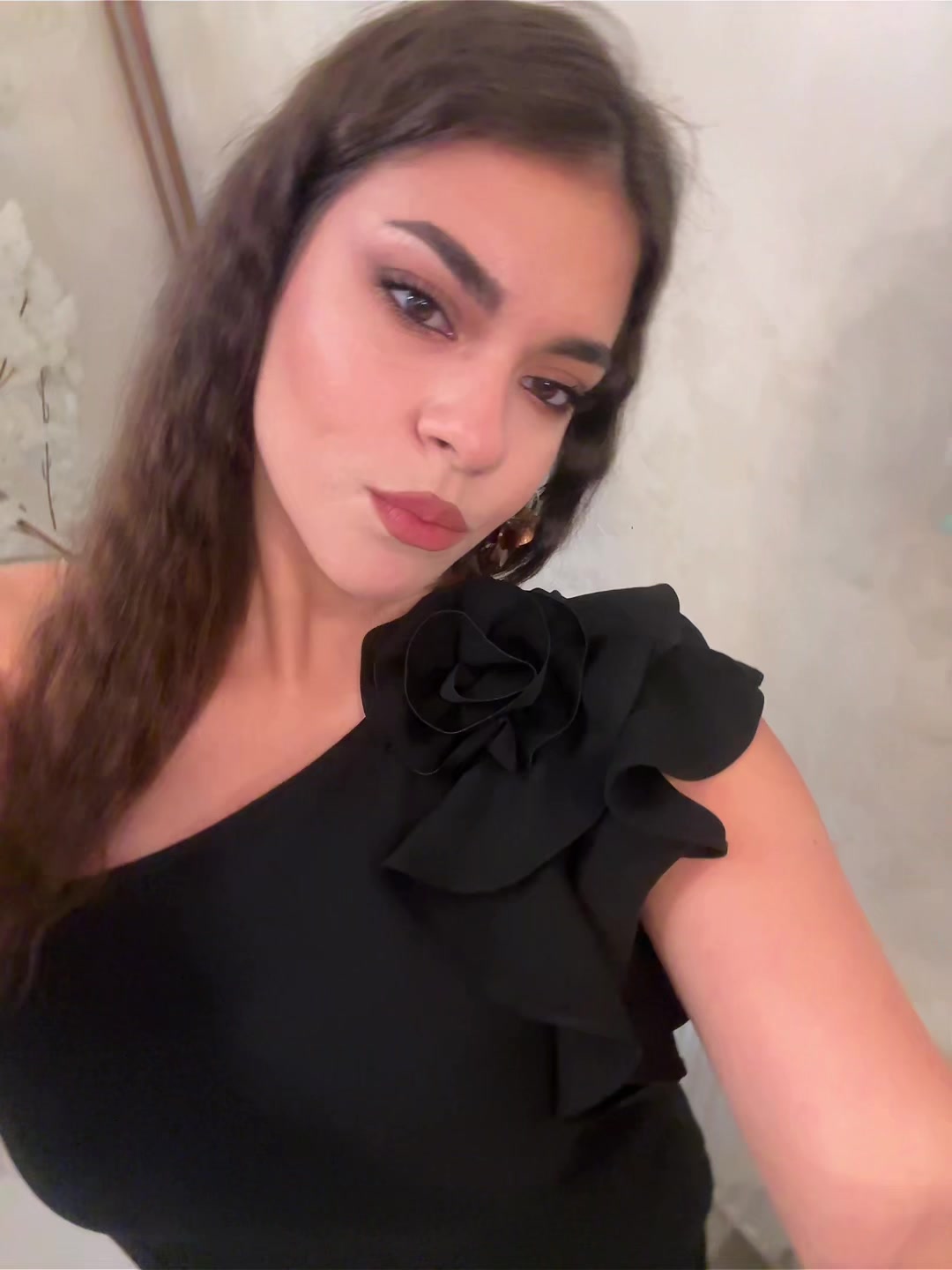 @𝑨𝒏𝒕𝒐𝒏𝒊𝒂 🍓