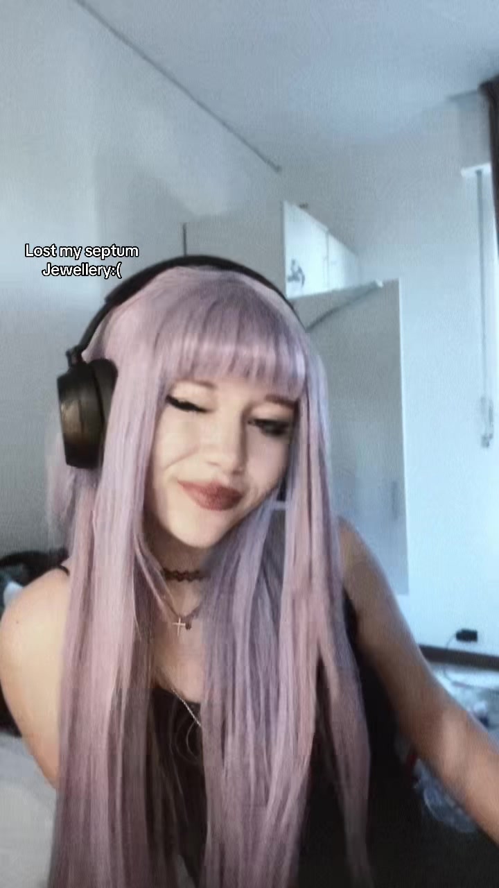 @Io