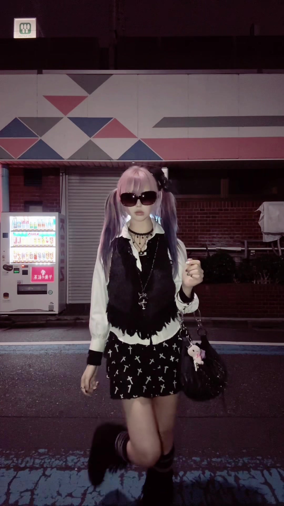 @Illya
