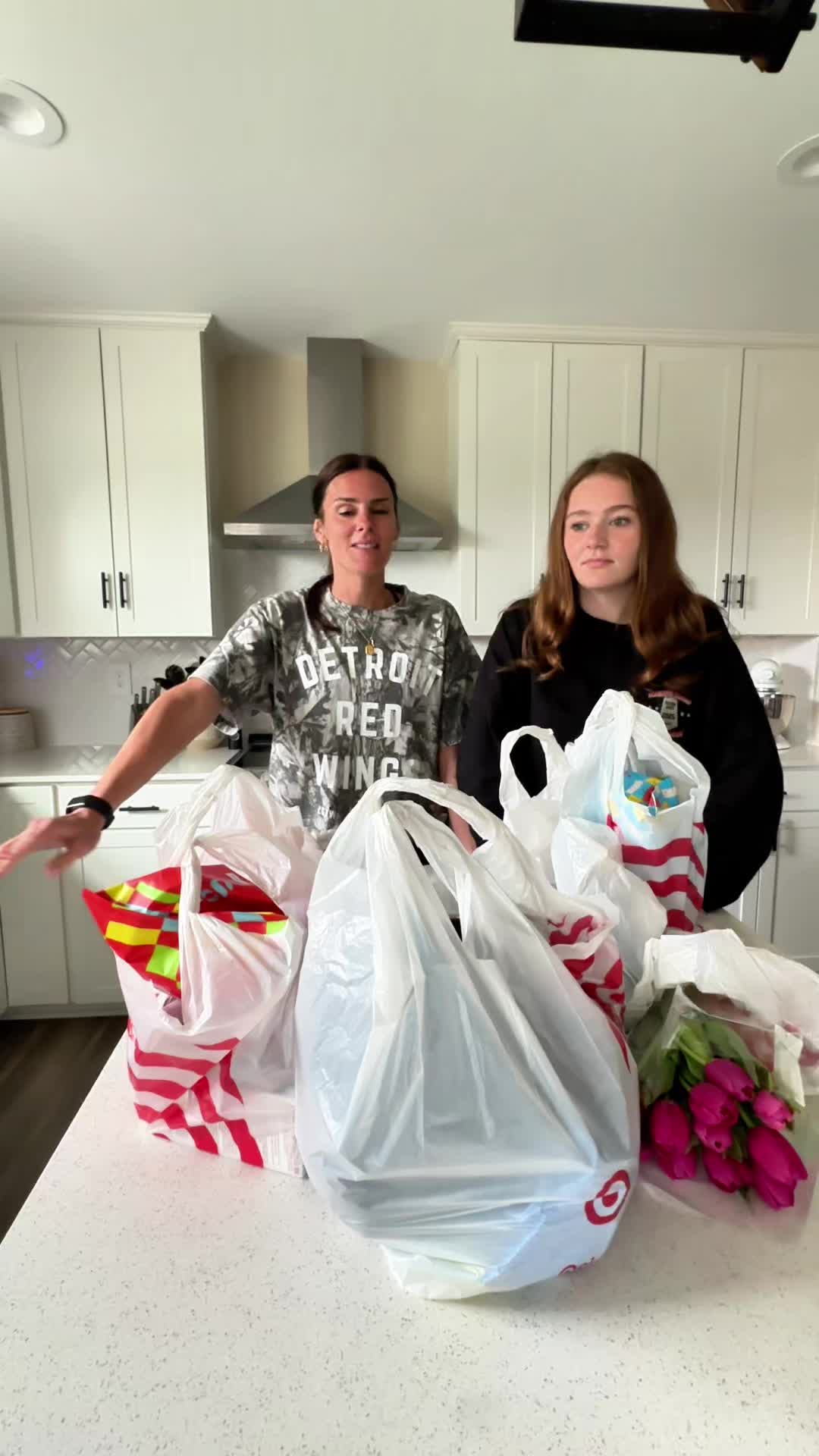 @Sara Popp | RECIPES + MOM LIFE