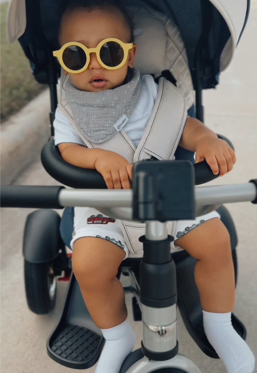@Toy 🧸