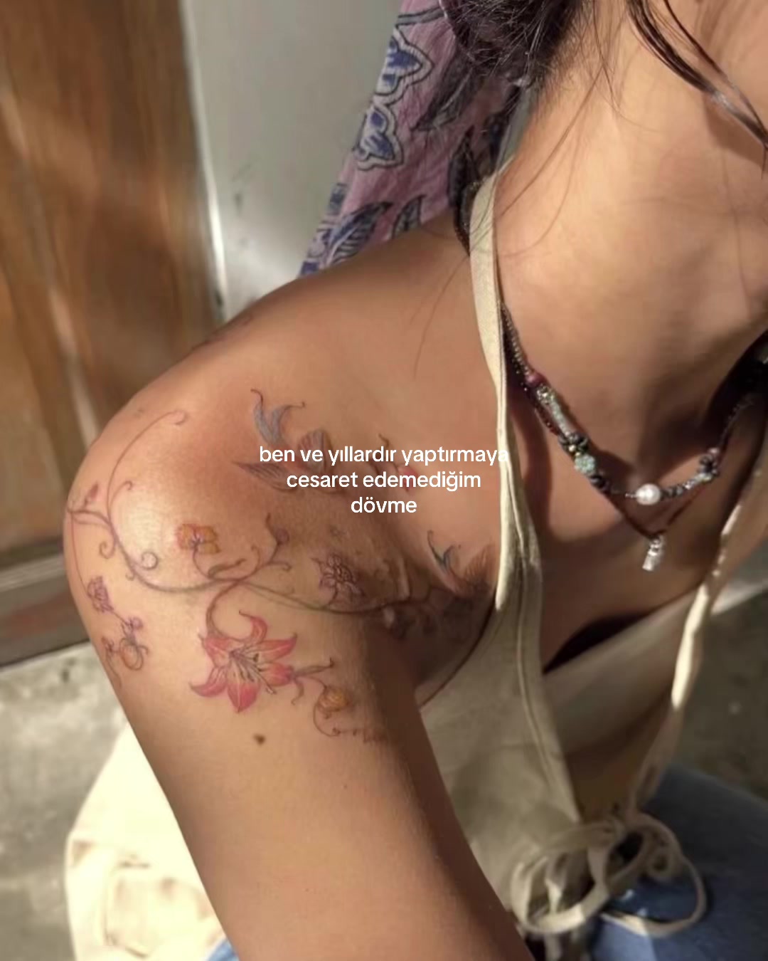 @𝒩