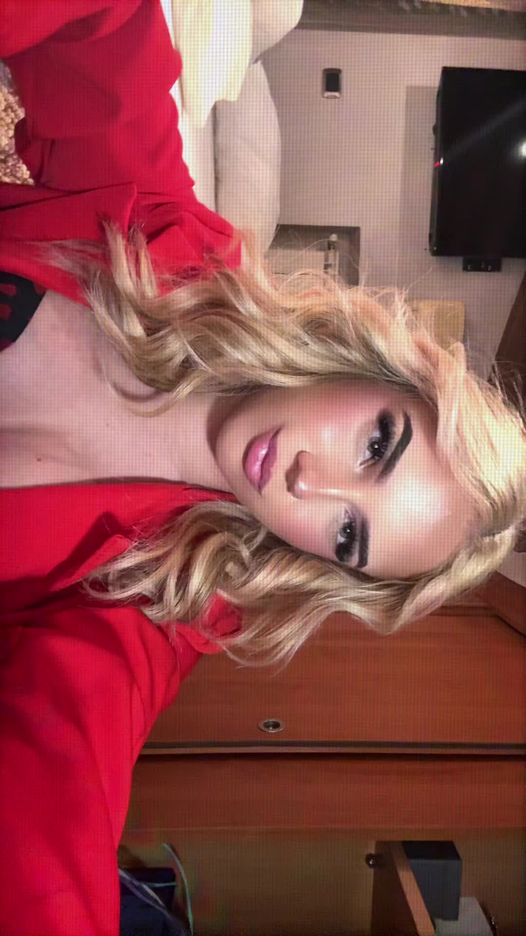 @auroramengoni
