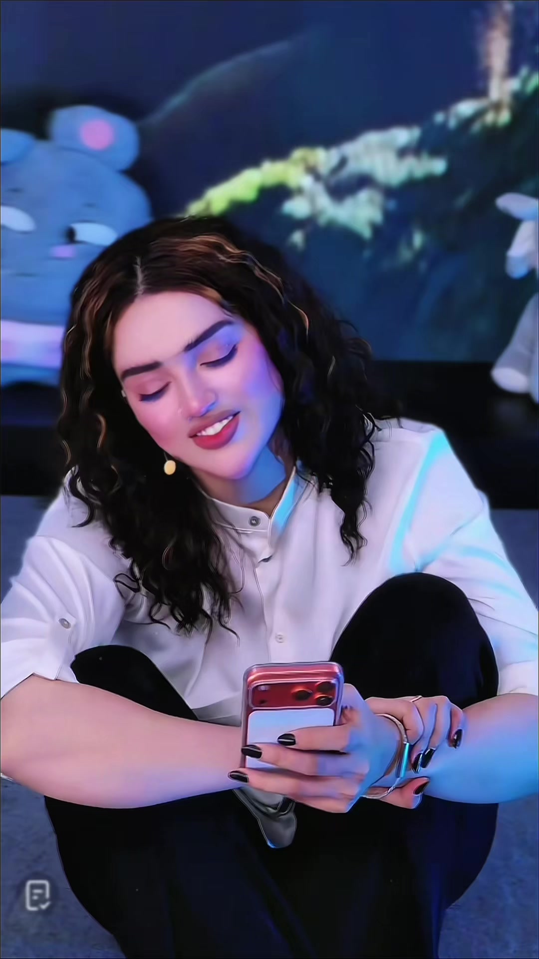 @HR