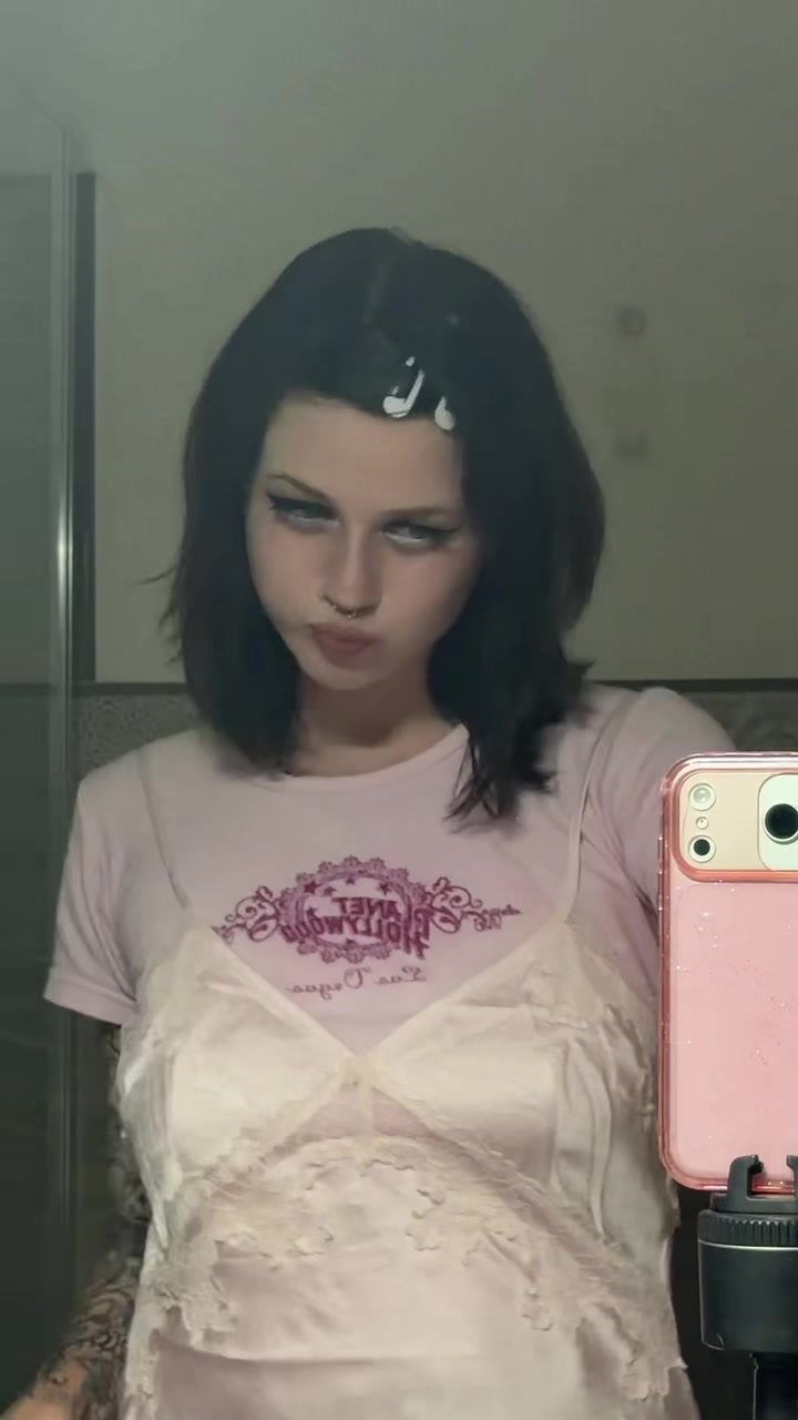 @trashy
