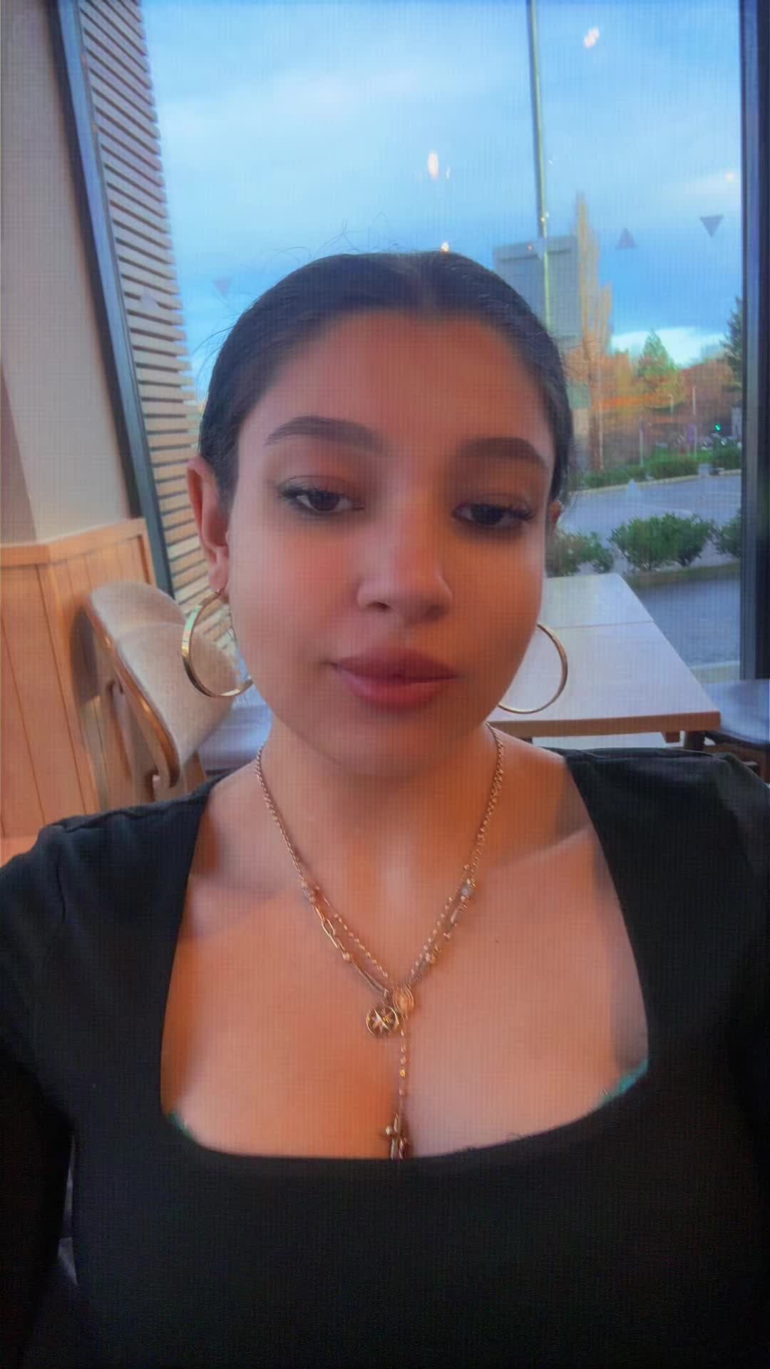 @Alexandra Aysun