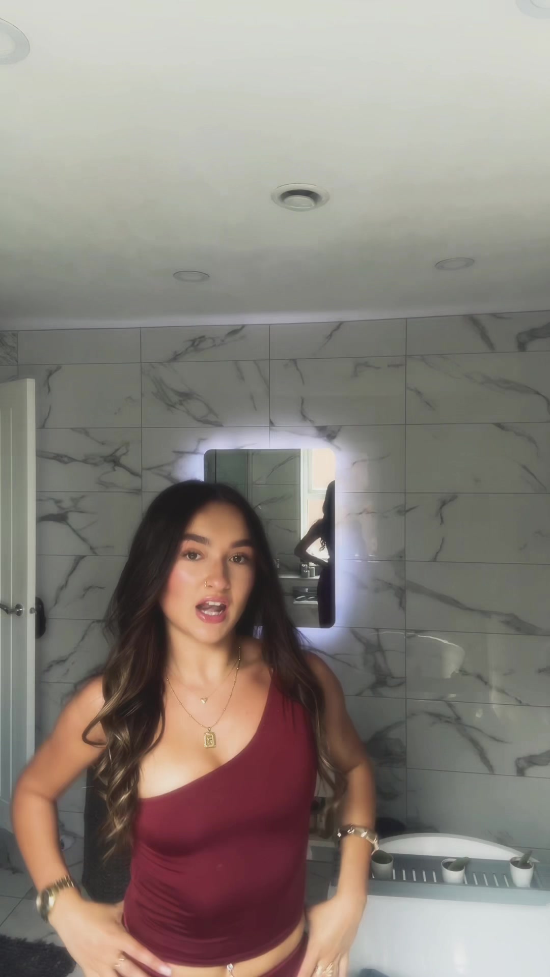 @👑