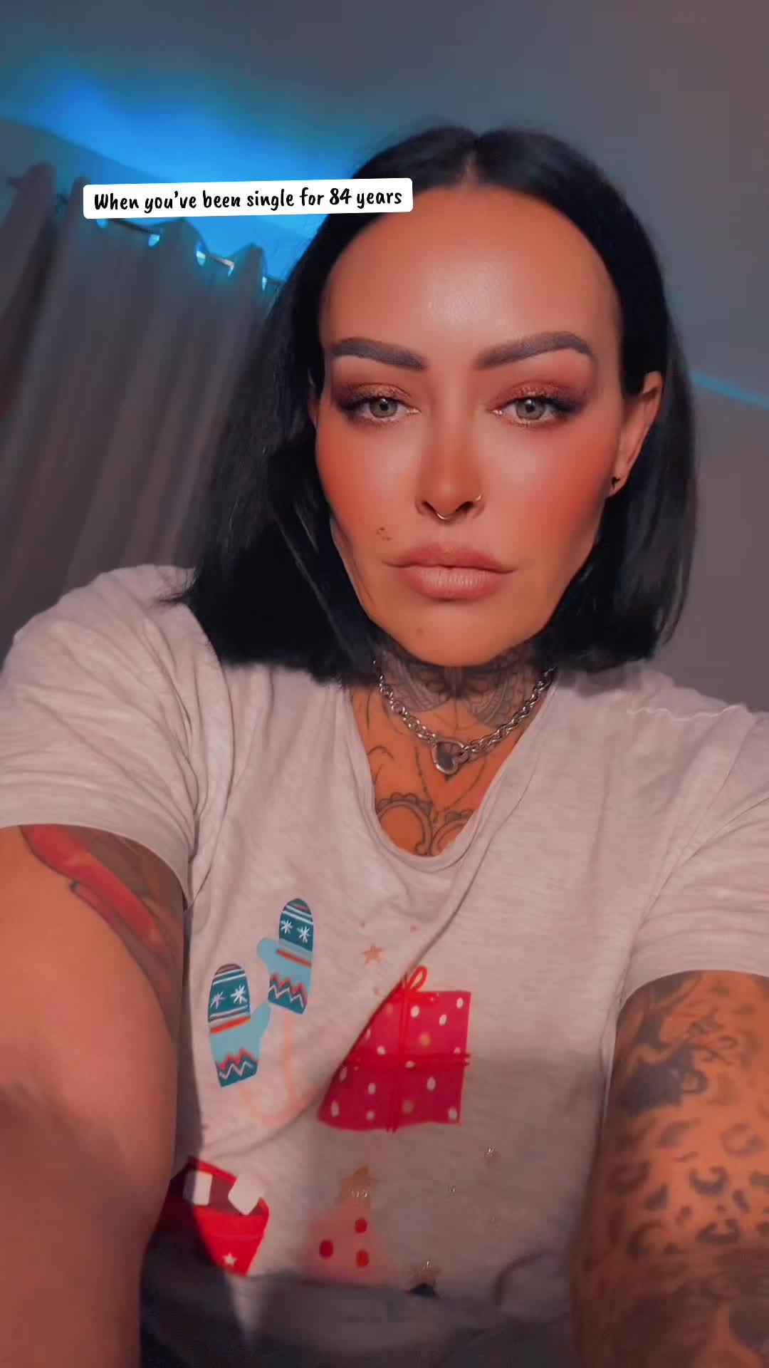 @Cutebutpsycho🖤