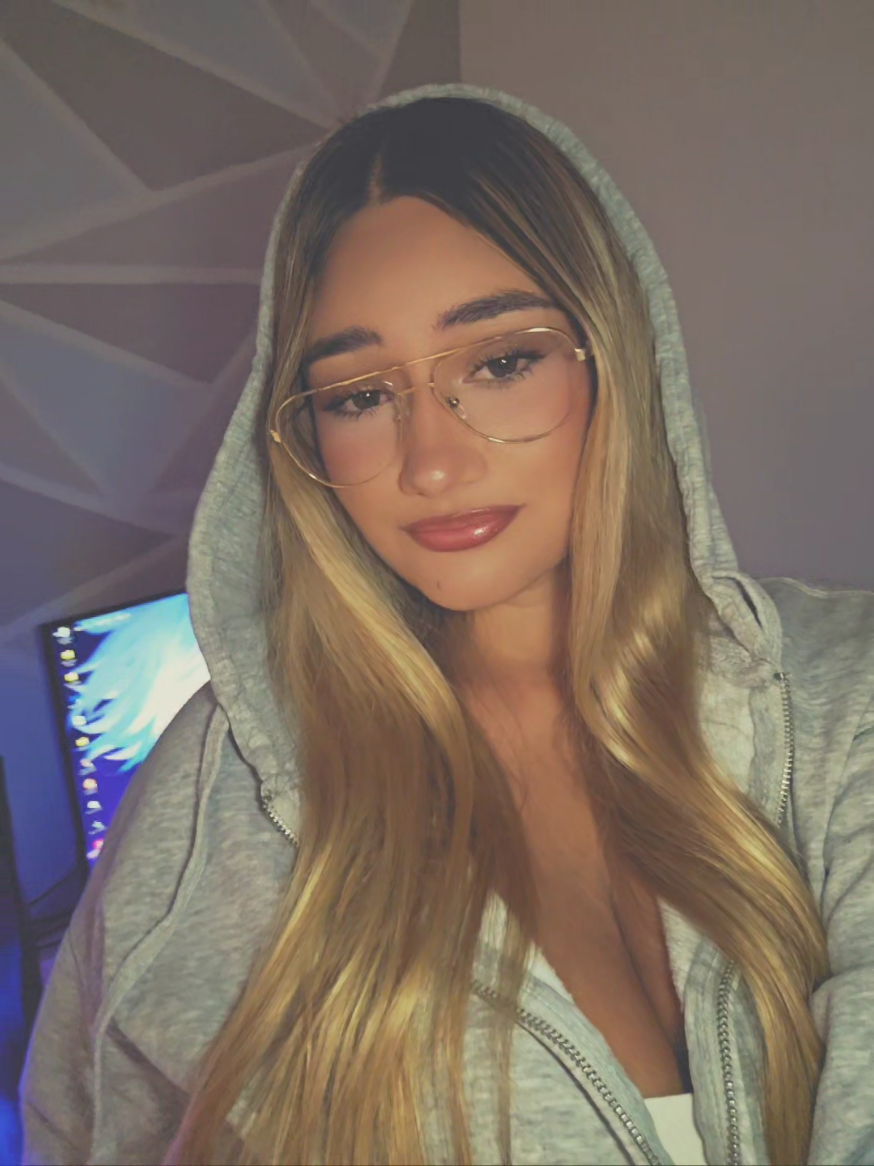 @𝑌𝑎𝑚𝑖𝑙𝑎