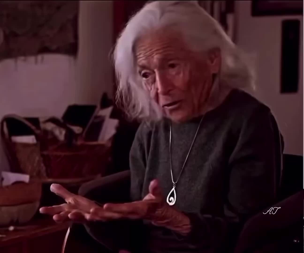 @AncuTane