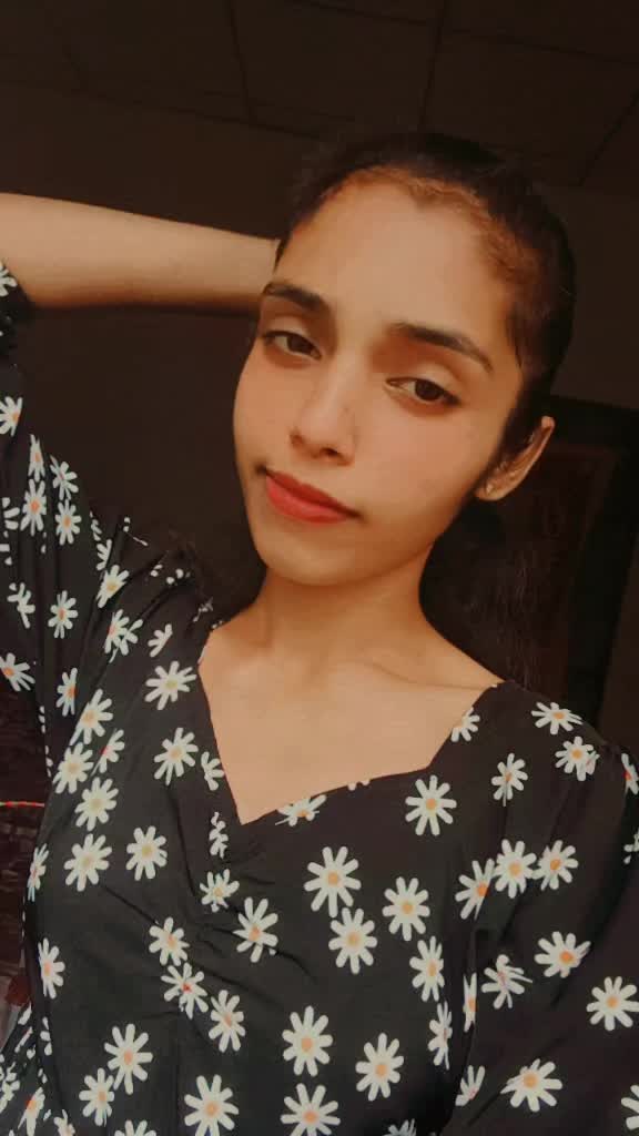 @𝘿𝙞𝙬𝙮𝙖 🦋❤