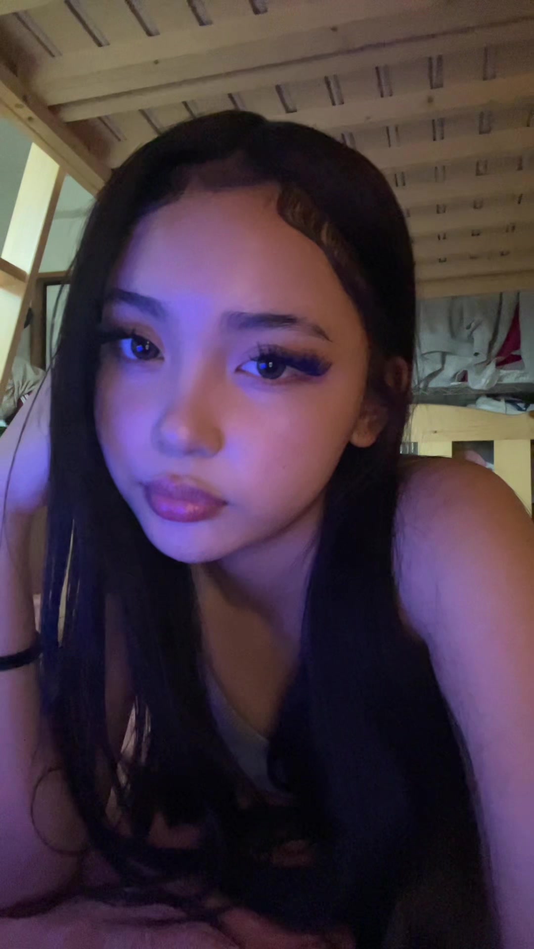 @︎