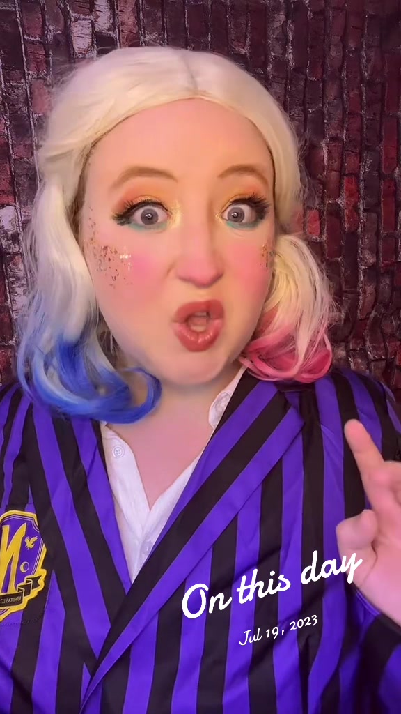 @Vicksipixiecosplay
