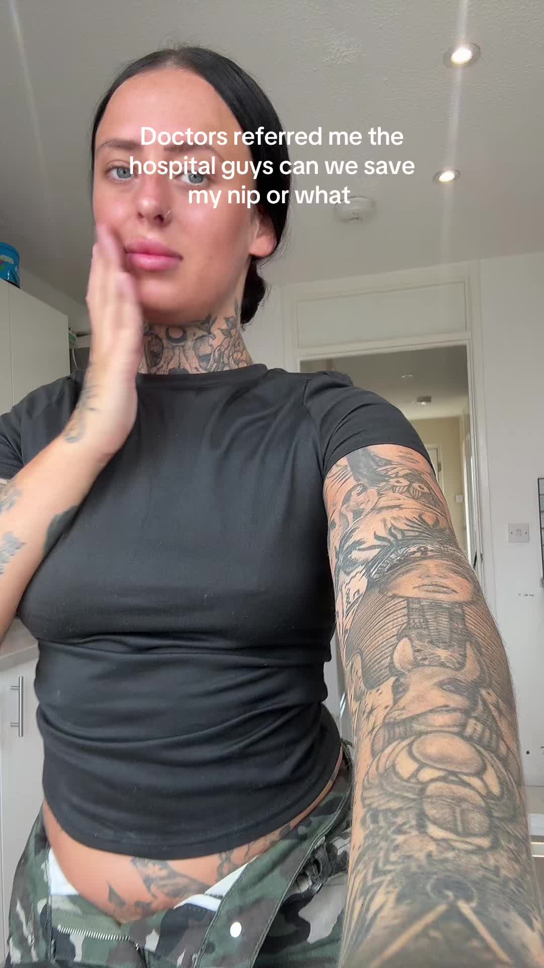 @girlwiththetattooos