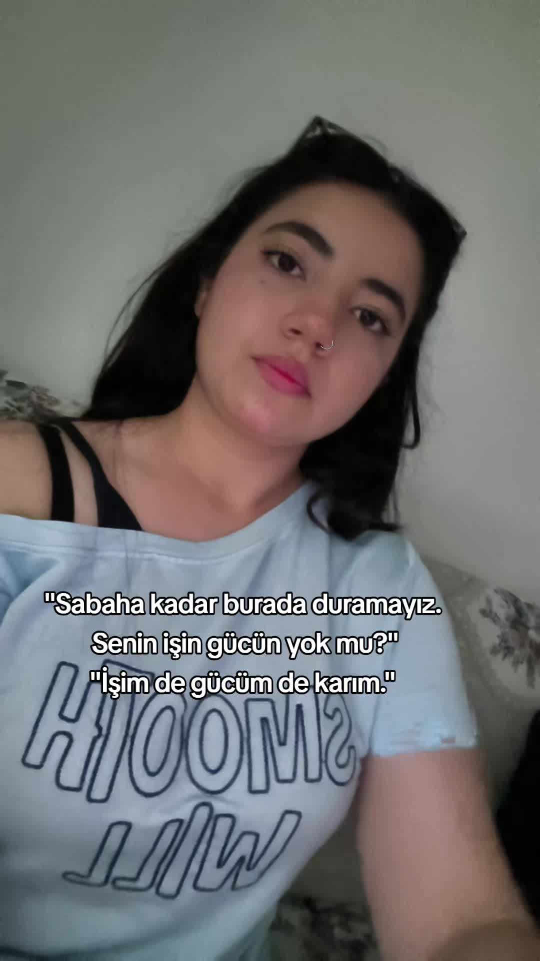 @Belinay📚