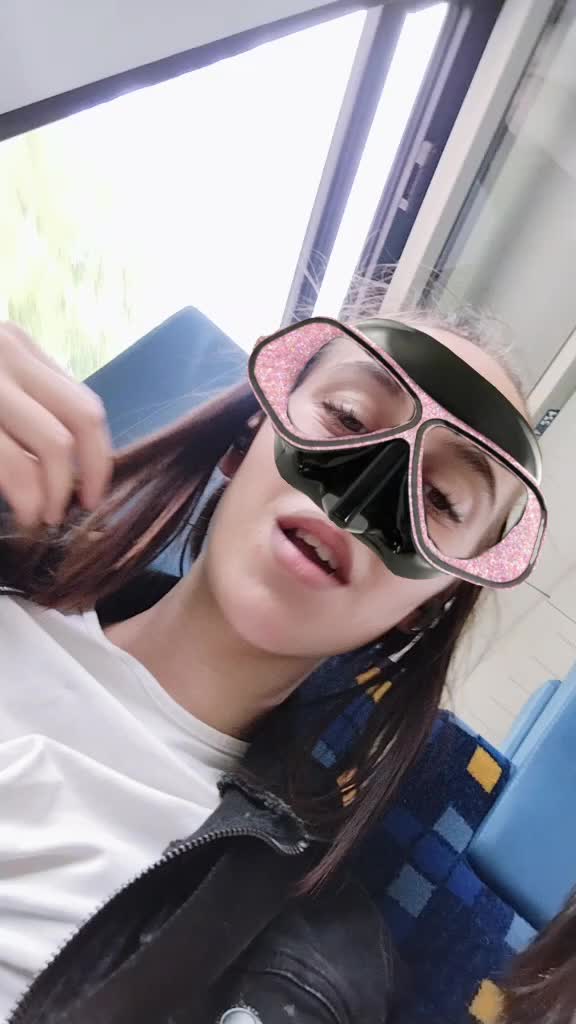 @_egy_atlagos_lany