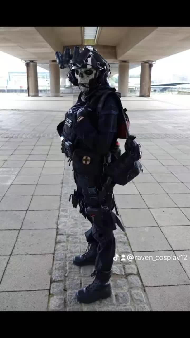@Raven Cosplay