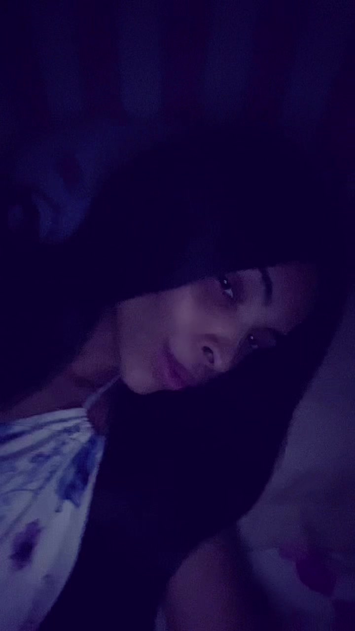 @Vit&oacute;ria 🖤