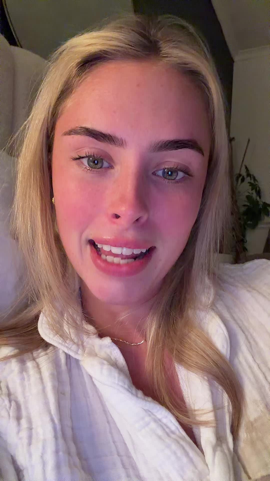 @huhnellywho