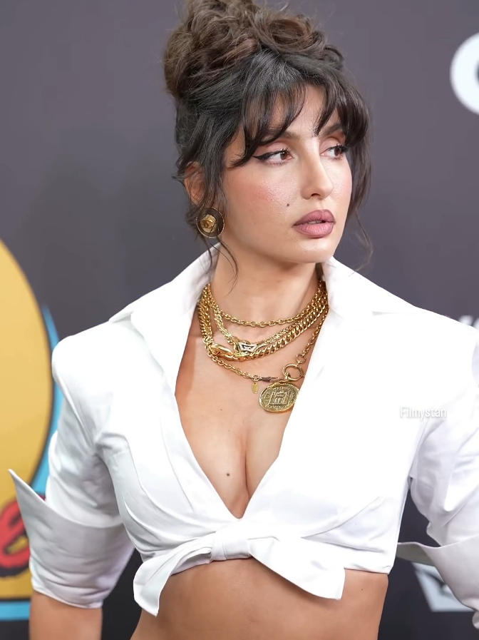 @BollywoodEdits