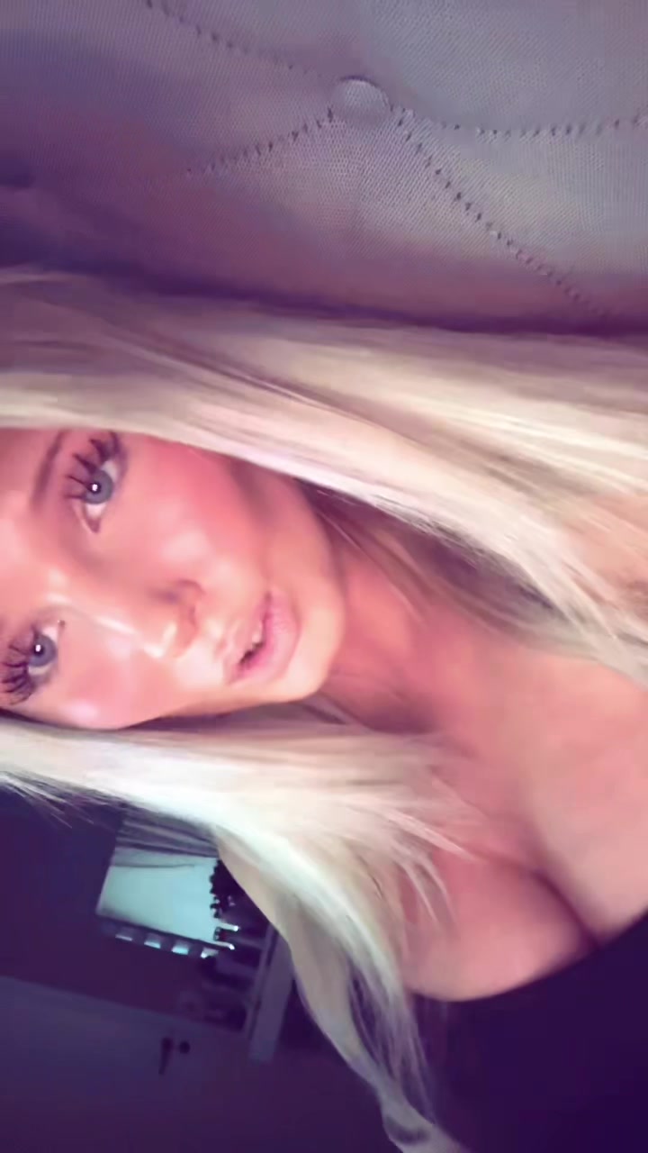 @Izabelle👸🏼