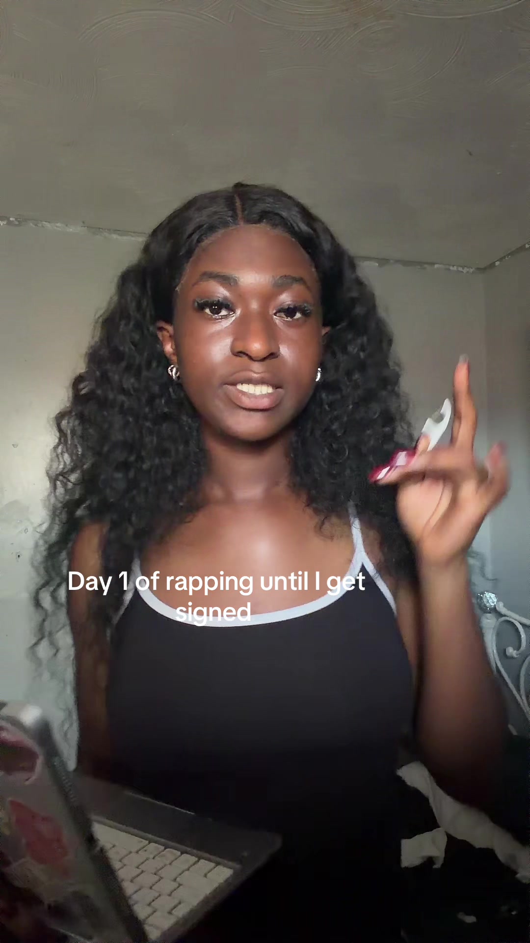 @victoriadufiee