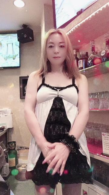 @ララ(中々みどり)
