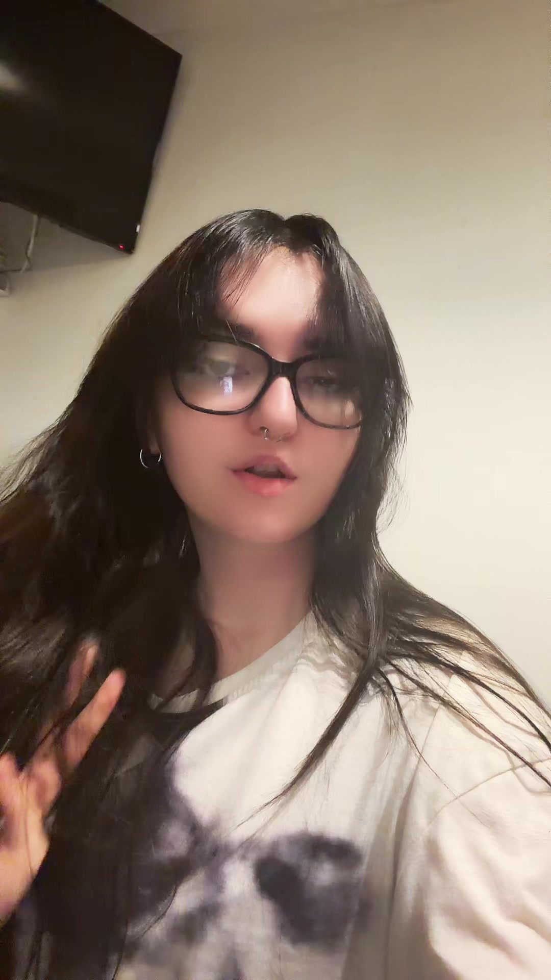 @evie (offline)