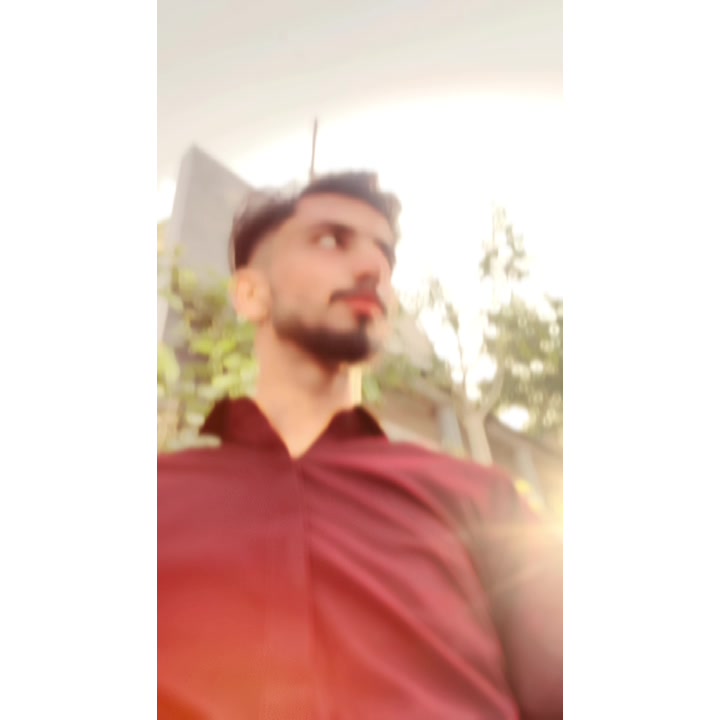 @حمزہ 🖤