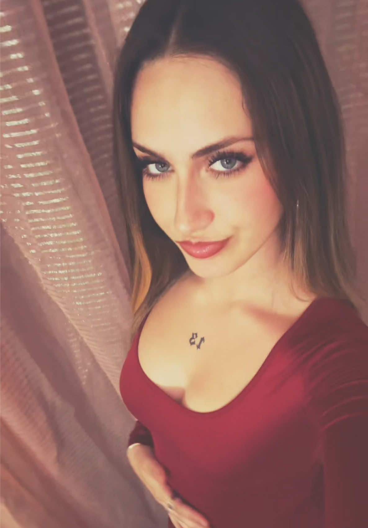 @𝑨𝒃𝒓𝒊𝒍 𝑪𝒂𝒔𝒕𝒊𝒍𝒍𝒐💎